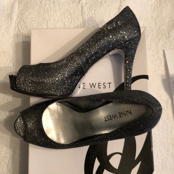 Nine West glitter pumps size6.5 - Picture 3 of 5